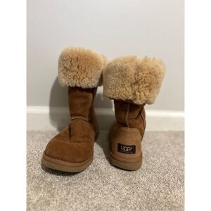 Ugg Women’s Boot Classic Tall 5815 US W6 ChestNut Brown GREAT CONDITION